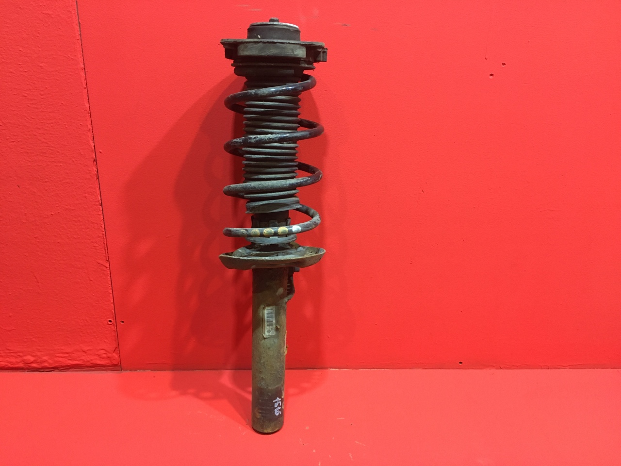 Стойка подвески Volkswagen Golf 5