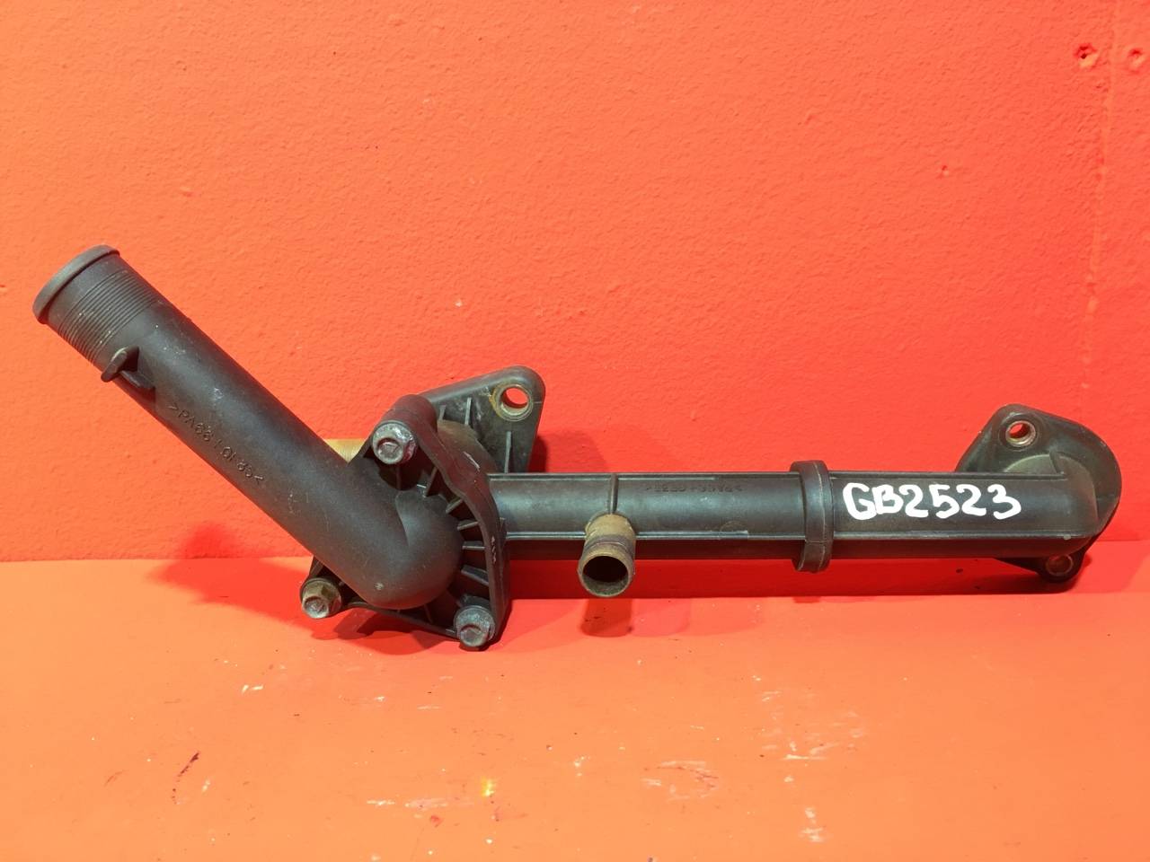 Корпус термостата Hyundai Getz