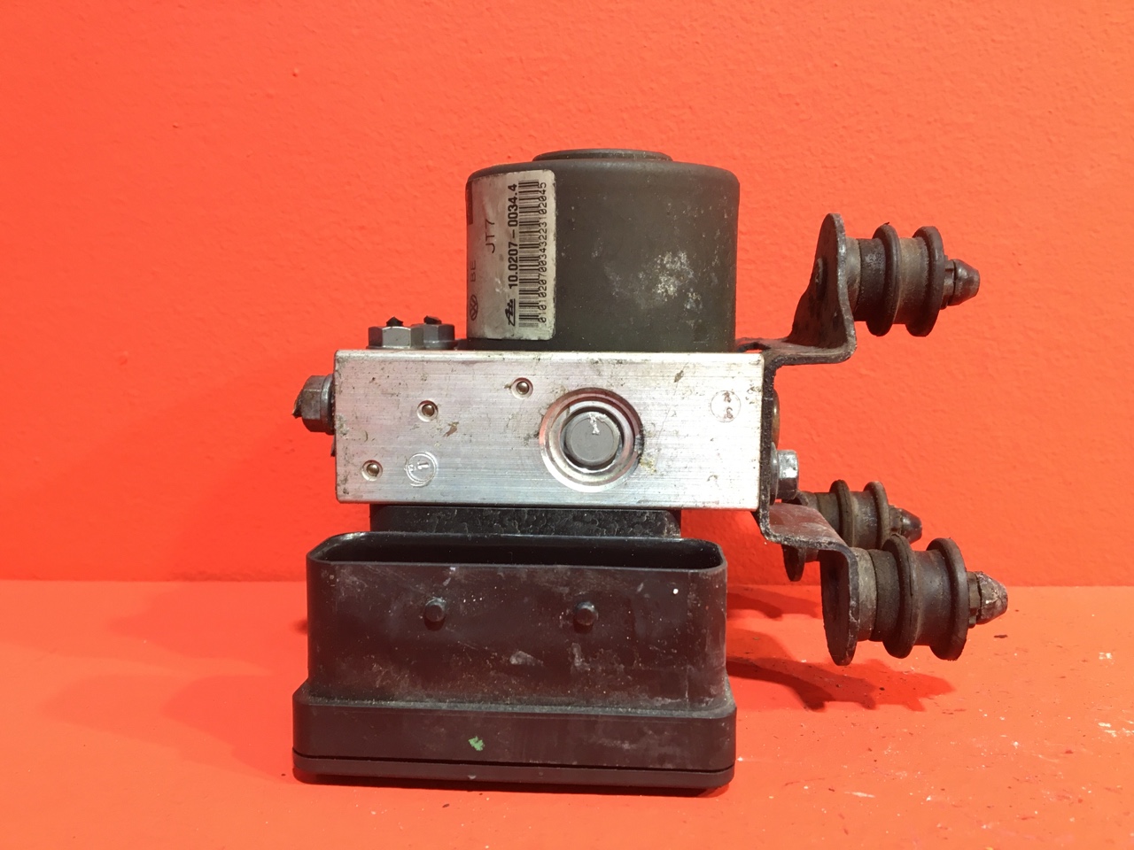 Блок ABS Volkswagen Golf 5