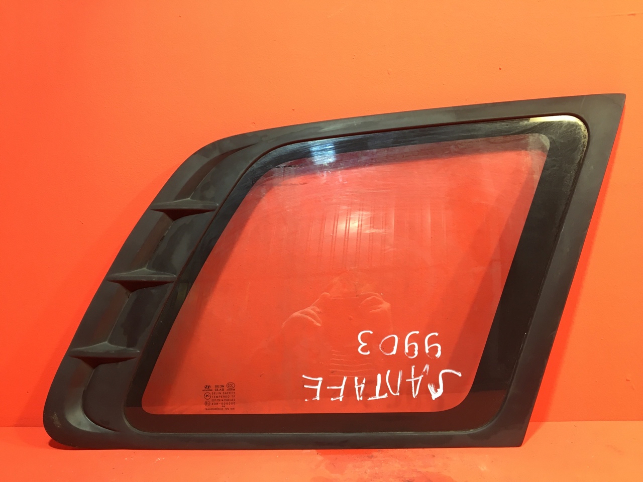 Форточка в кузов Hyundai Santa Fe SM