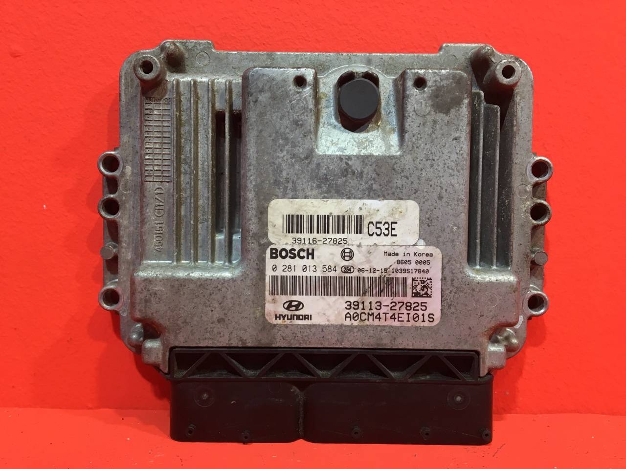 Блок управления двигателем Hyundai Santa Fe CM