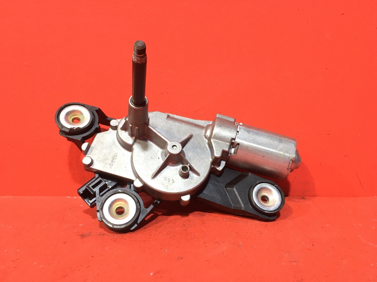 Моторчик стеклоочистителя Ford Focus 2