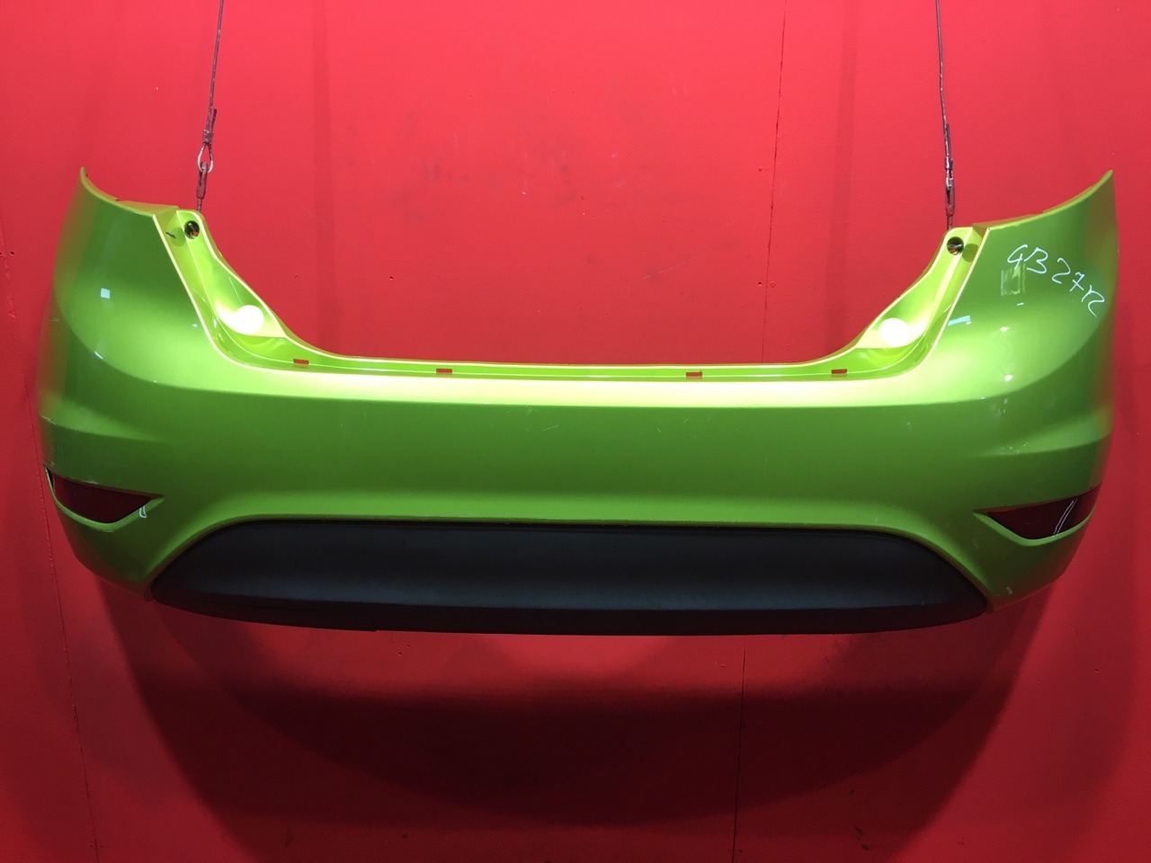 Бампер Ford Fiesta 6