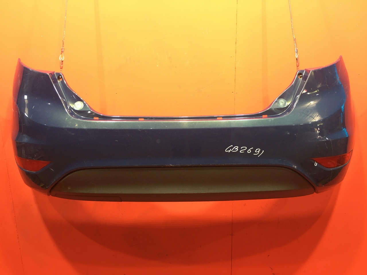 Бампер Ford Fiesta 6