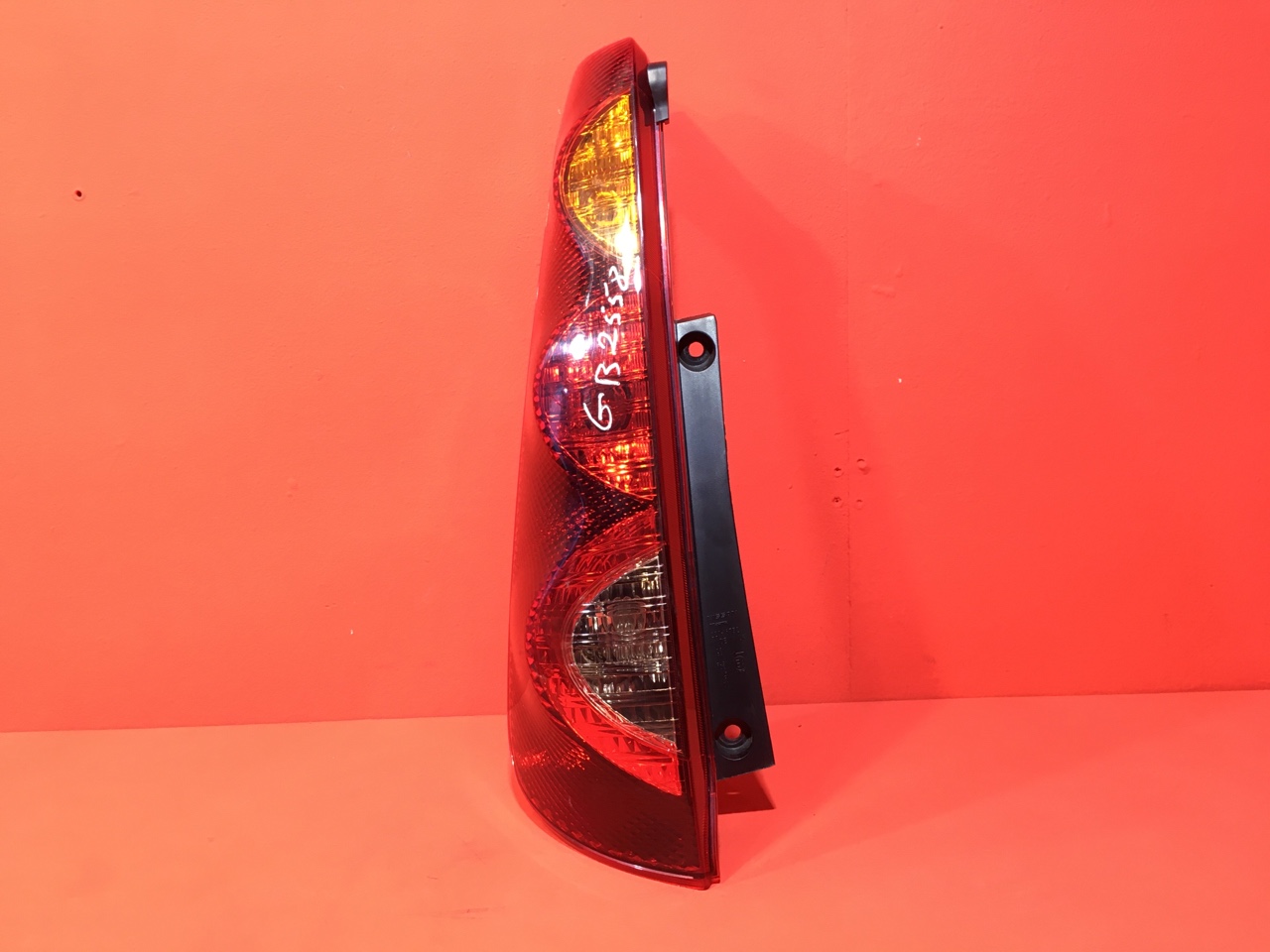 Фонарь Nissan Note E11