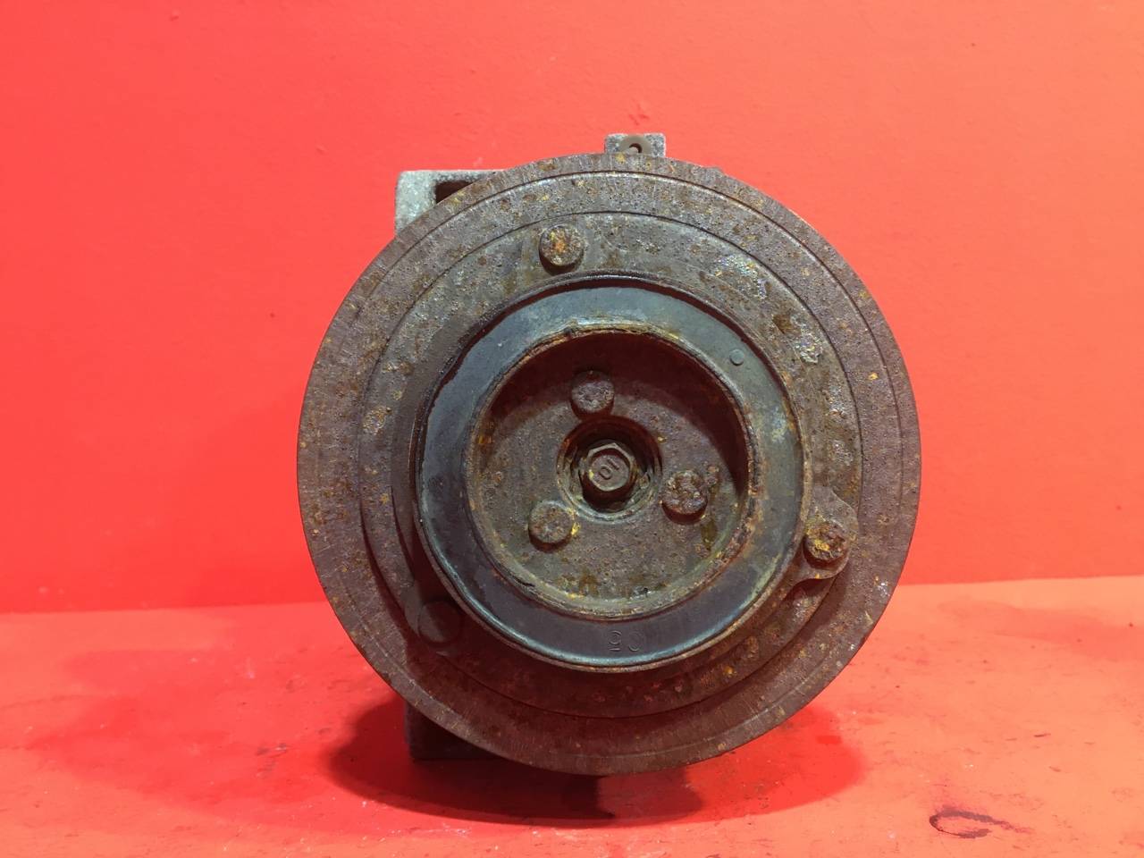 Компрессор кондиционера Nissan Pathfinder R51