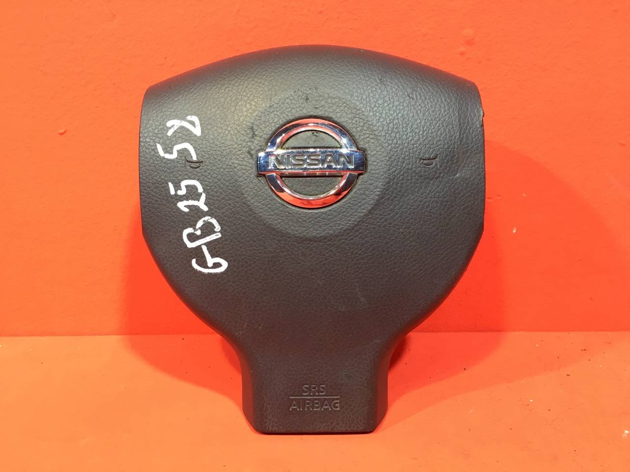 Подушка безопасности в руль Nissan Note E11