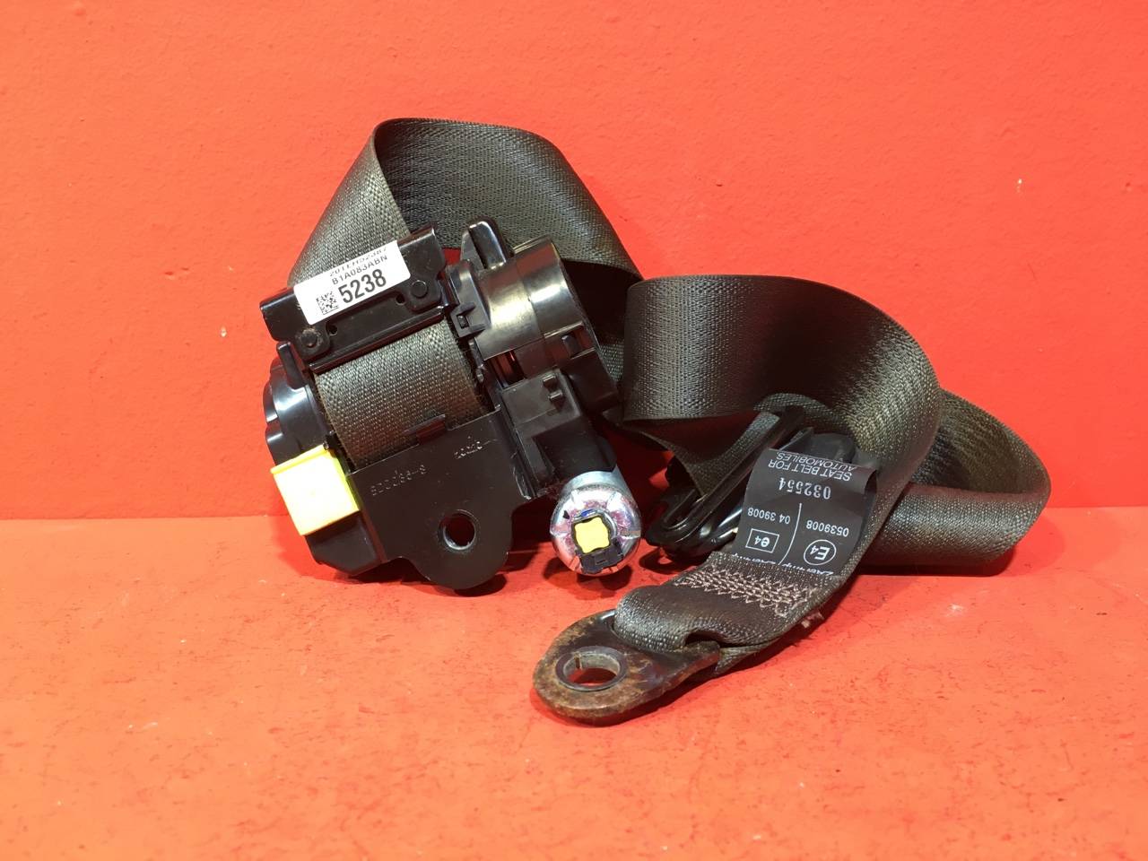 Ремень безопасности Chevrolet Spark M300