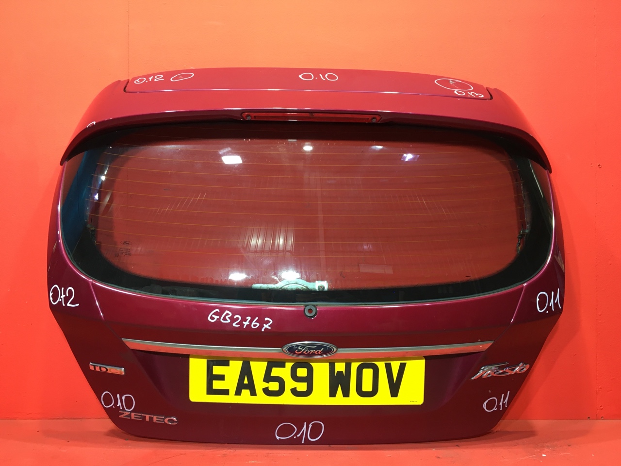 Дверь багажника Ford Fiesta 6