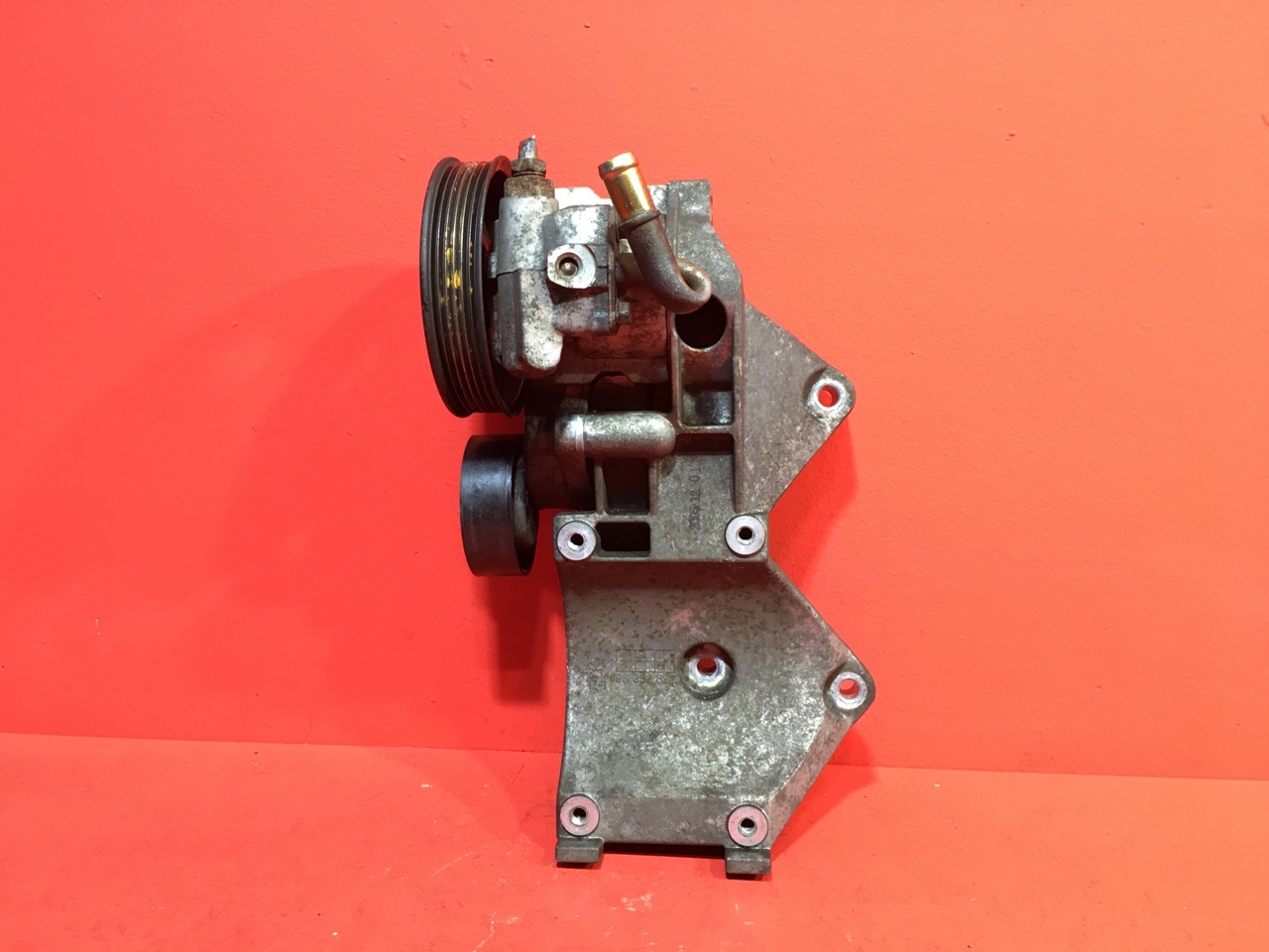 Насос ГУРа Chevrolet Aveo T200