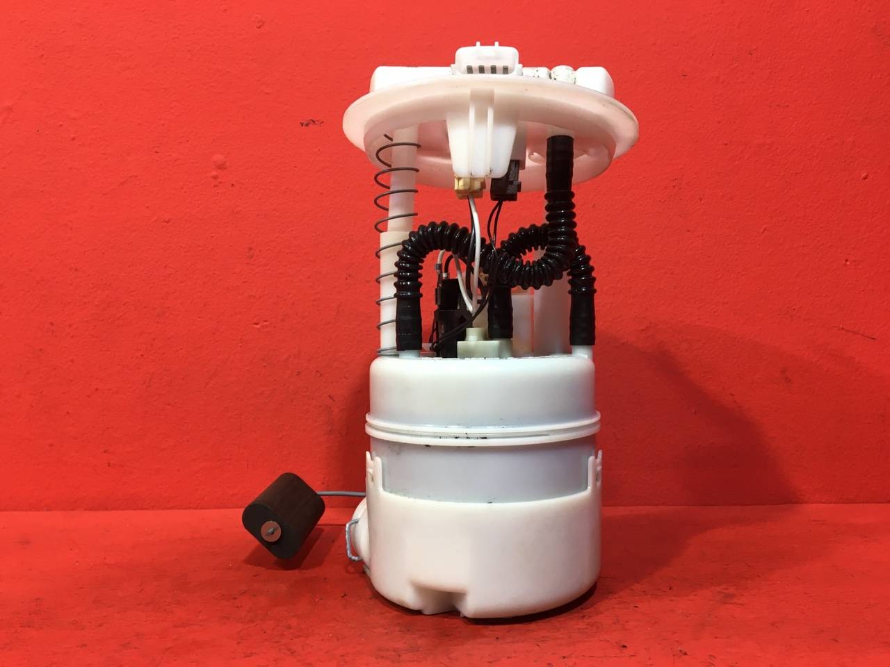 Топливный насос Nissan Note E11