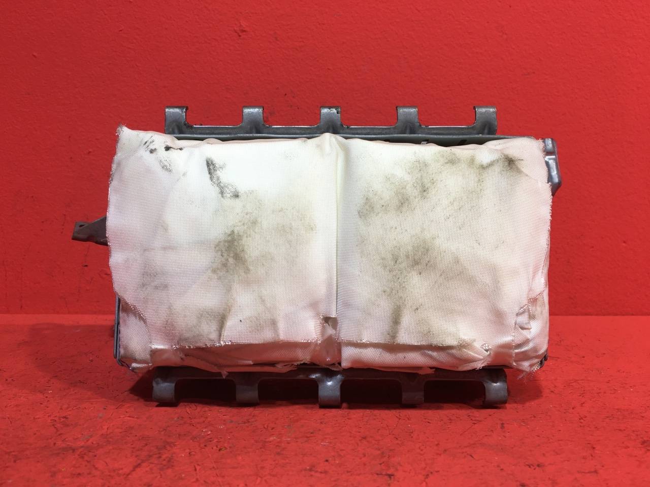 Подушка безопасности пассажира Toyota Corolla Verso