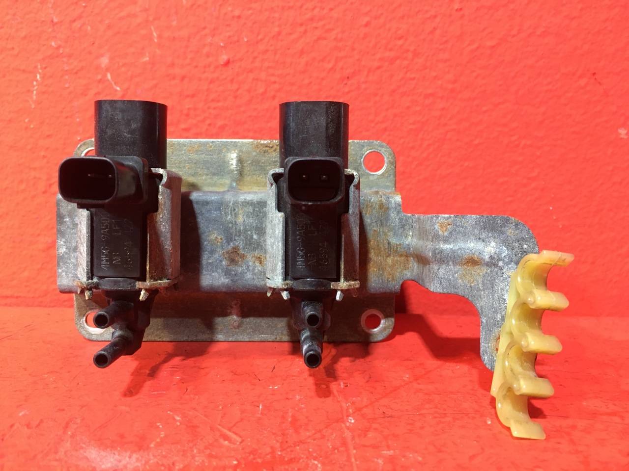 Клапан электромагнитный Ford Focus 2