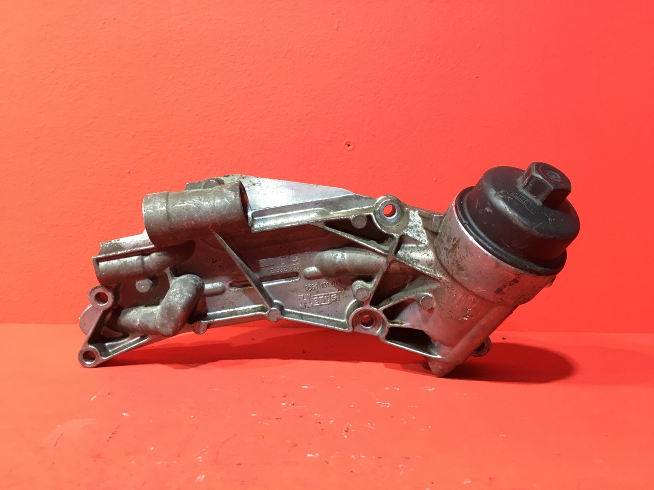 Корпус масляного фильтра Opel Vectra C