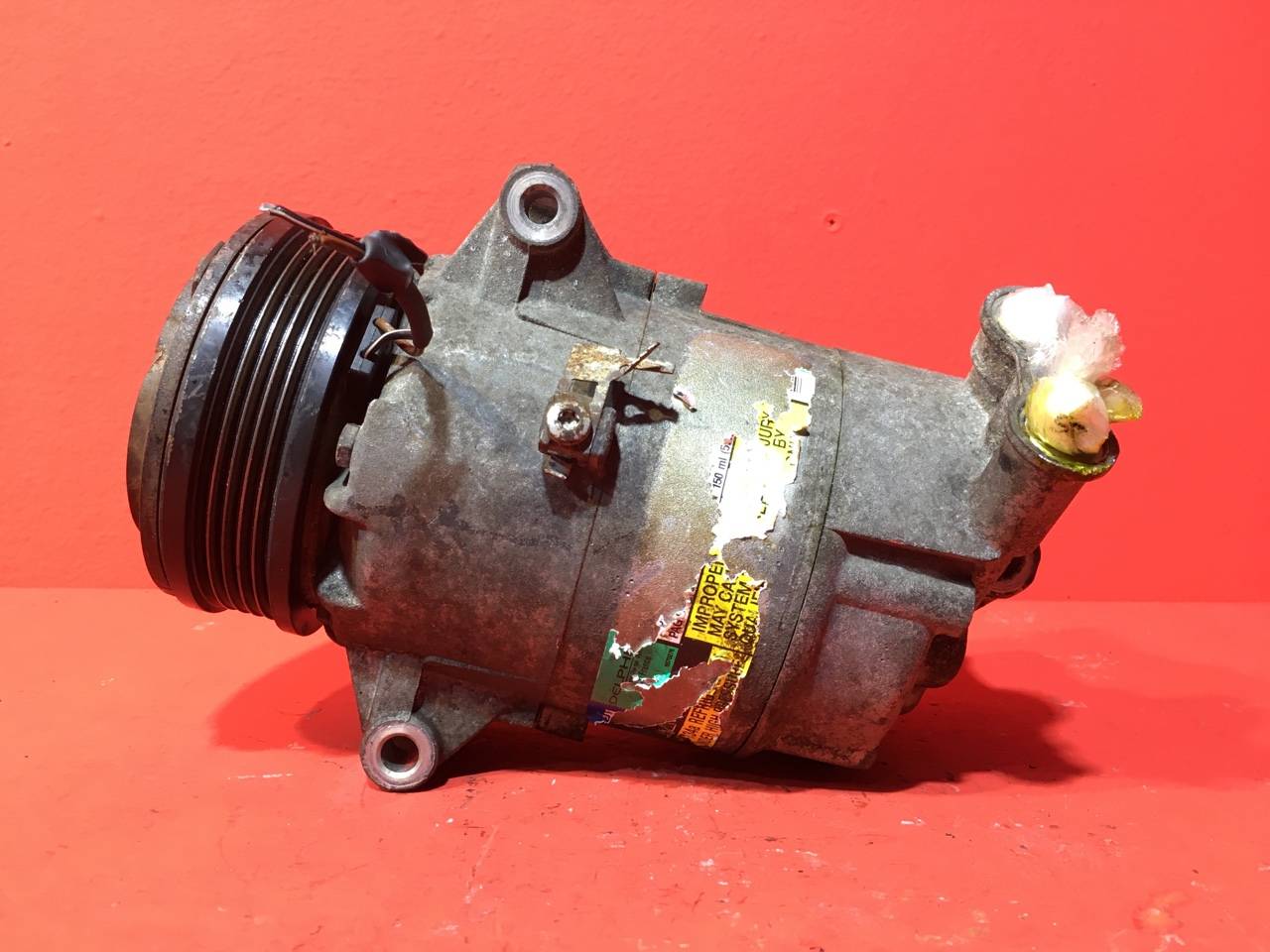 Компрессор кондиционера Opel Astra H