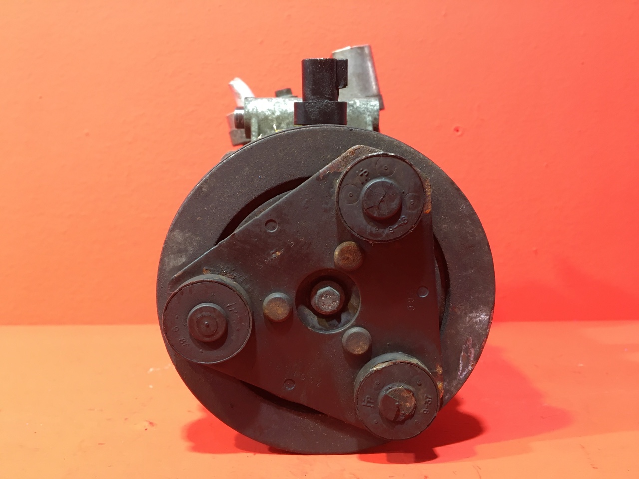 Компрессор кондиционера Ford Focus 2