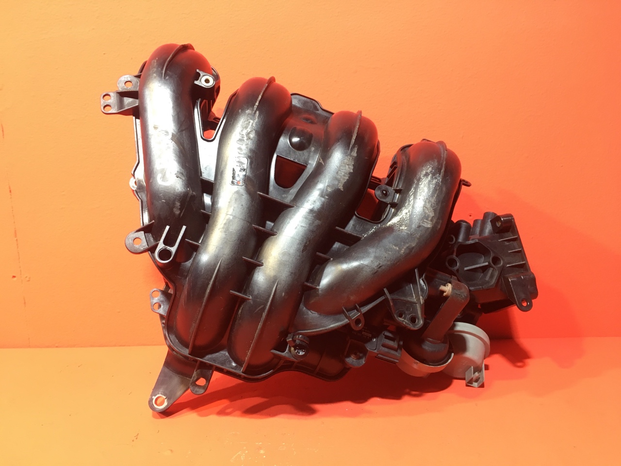 Коллектор впускной Ford C-MAX