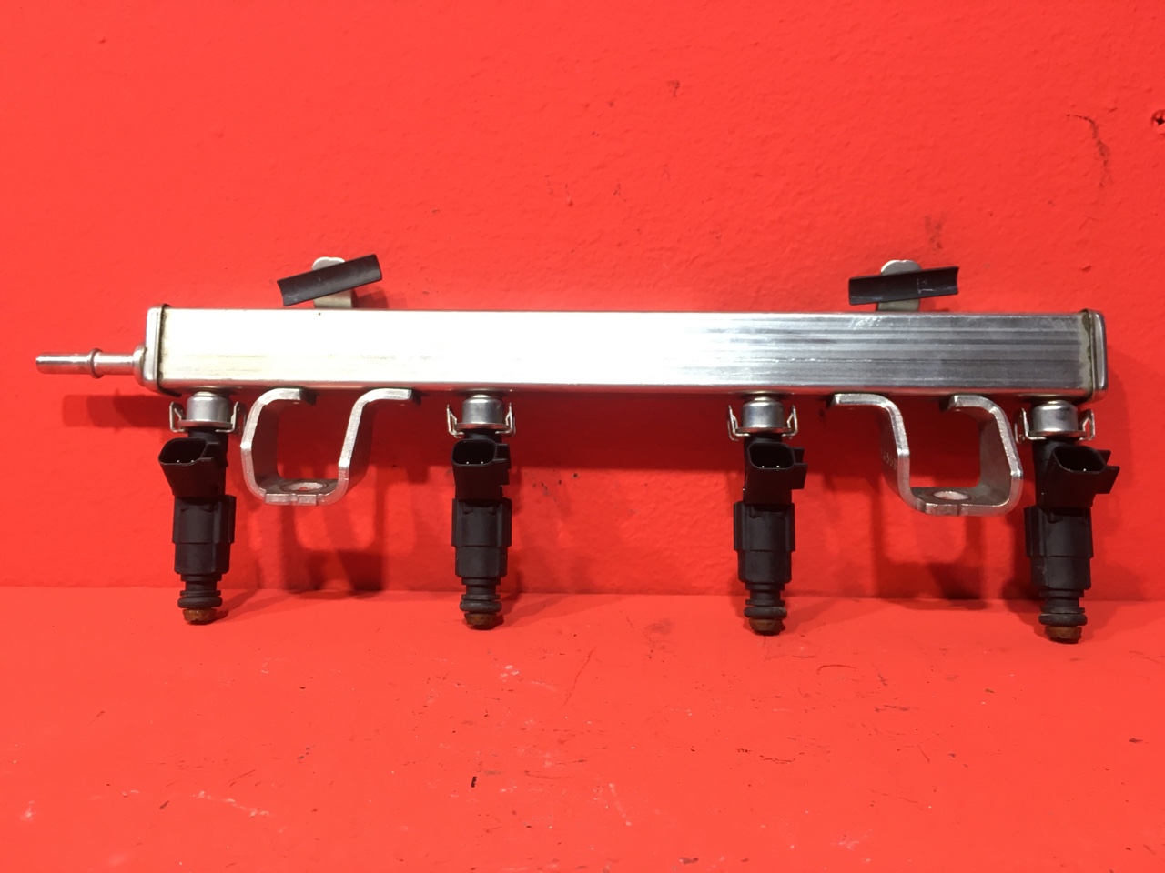 Форсунка топливная Mazda 5 (CR)