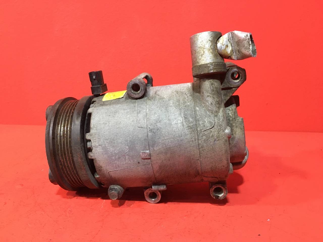 Компрессор кондиционера Ford Focus 2