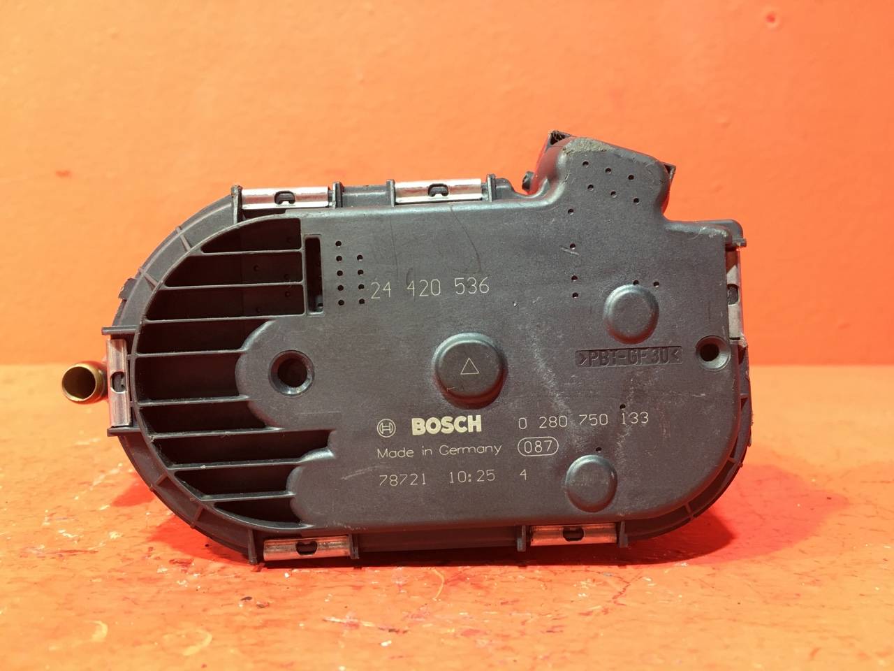 Дроссельная заслонка Opel Astra H