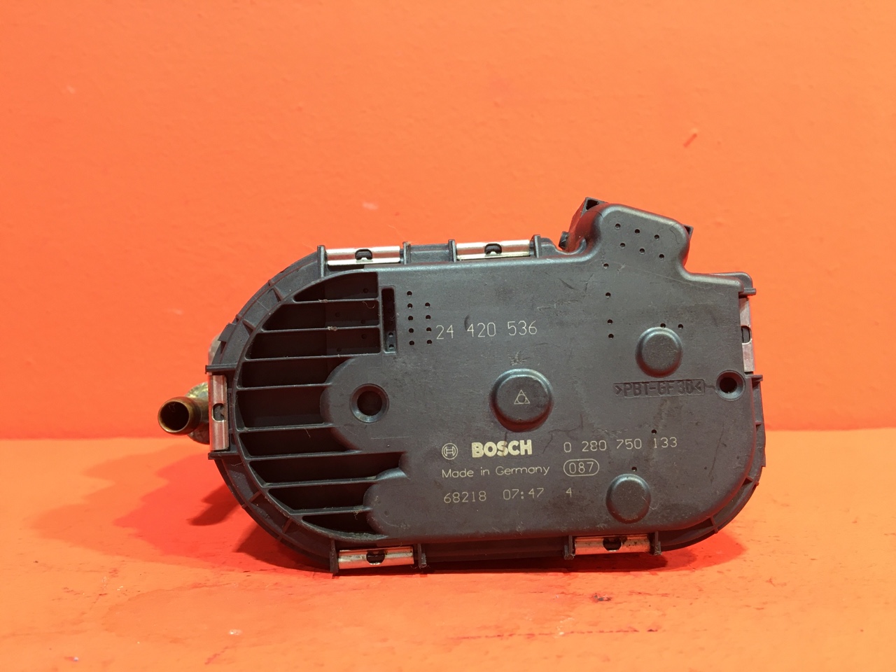 Дроссельная заслонка Opel Astra H