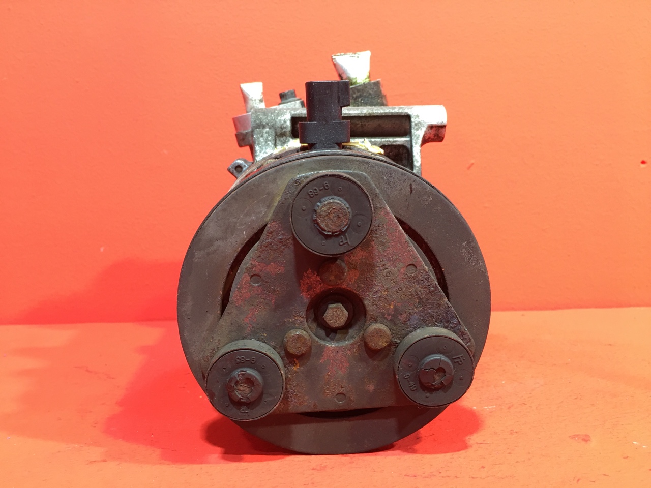 Компрессор кондиционера Ford C-MAX