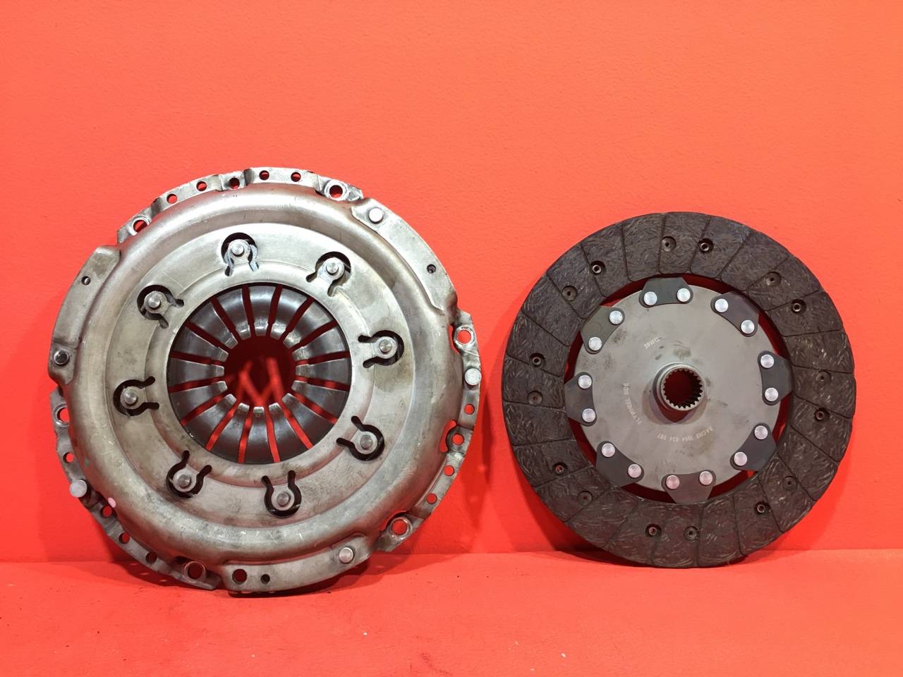 Корзина сцепления + диск Ford Focus 2