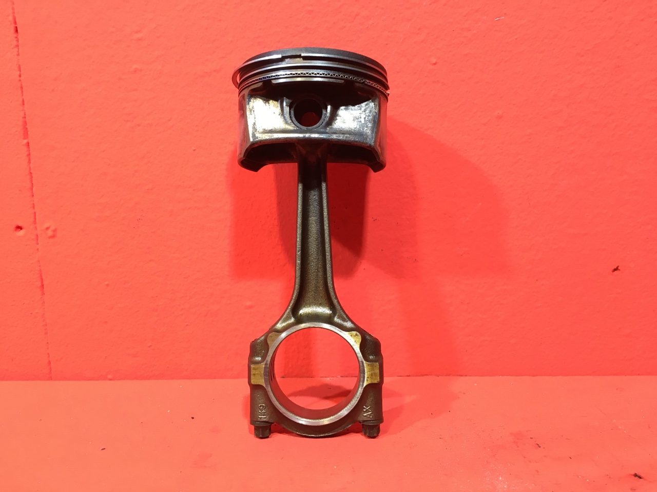 Поршень с шатуном Opel Zafira B