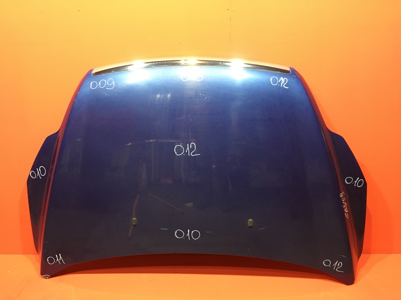 Капот Ford Focus 2