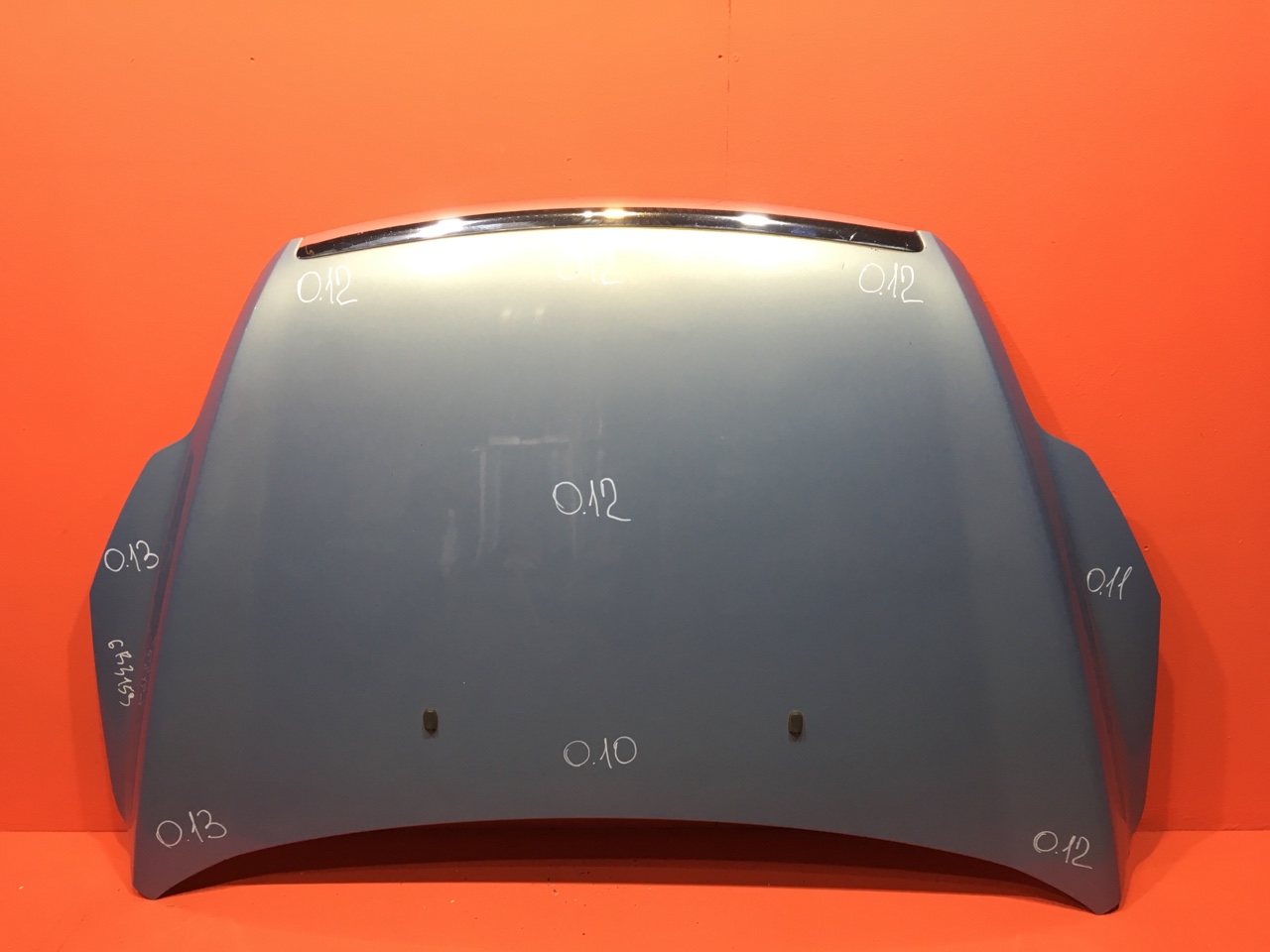 Капот Ford Focus 2