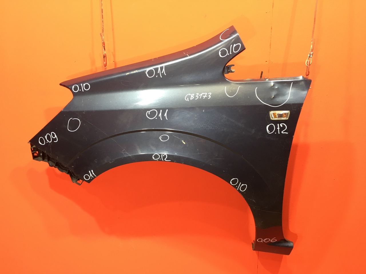 Крыло Opel Zafira B
