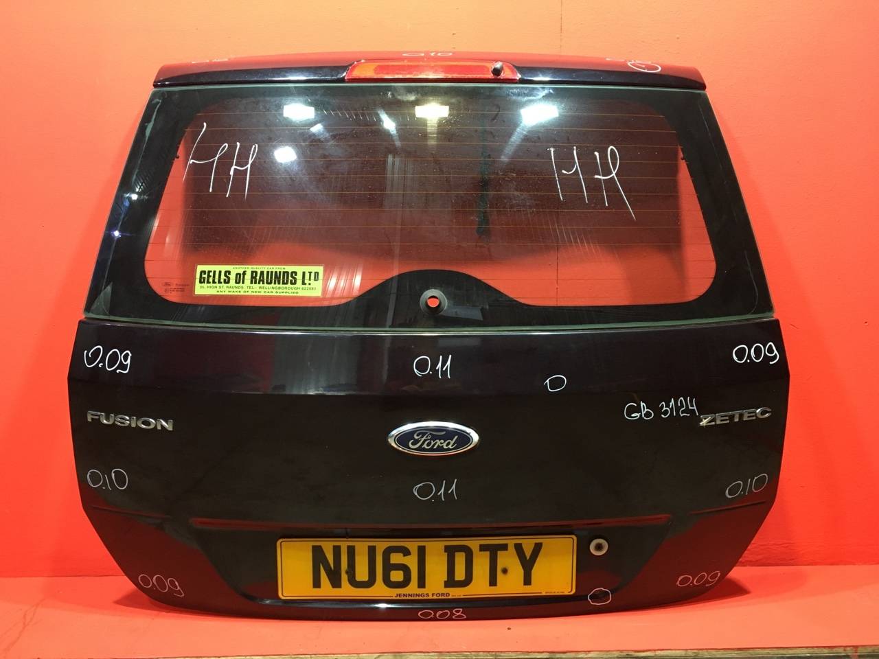 Дверь багажника Ford Fusion