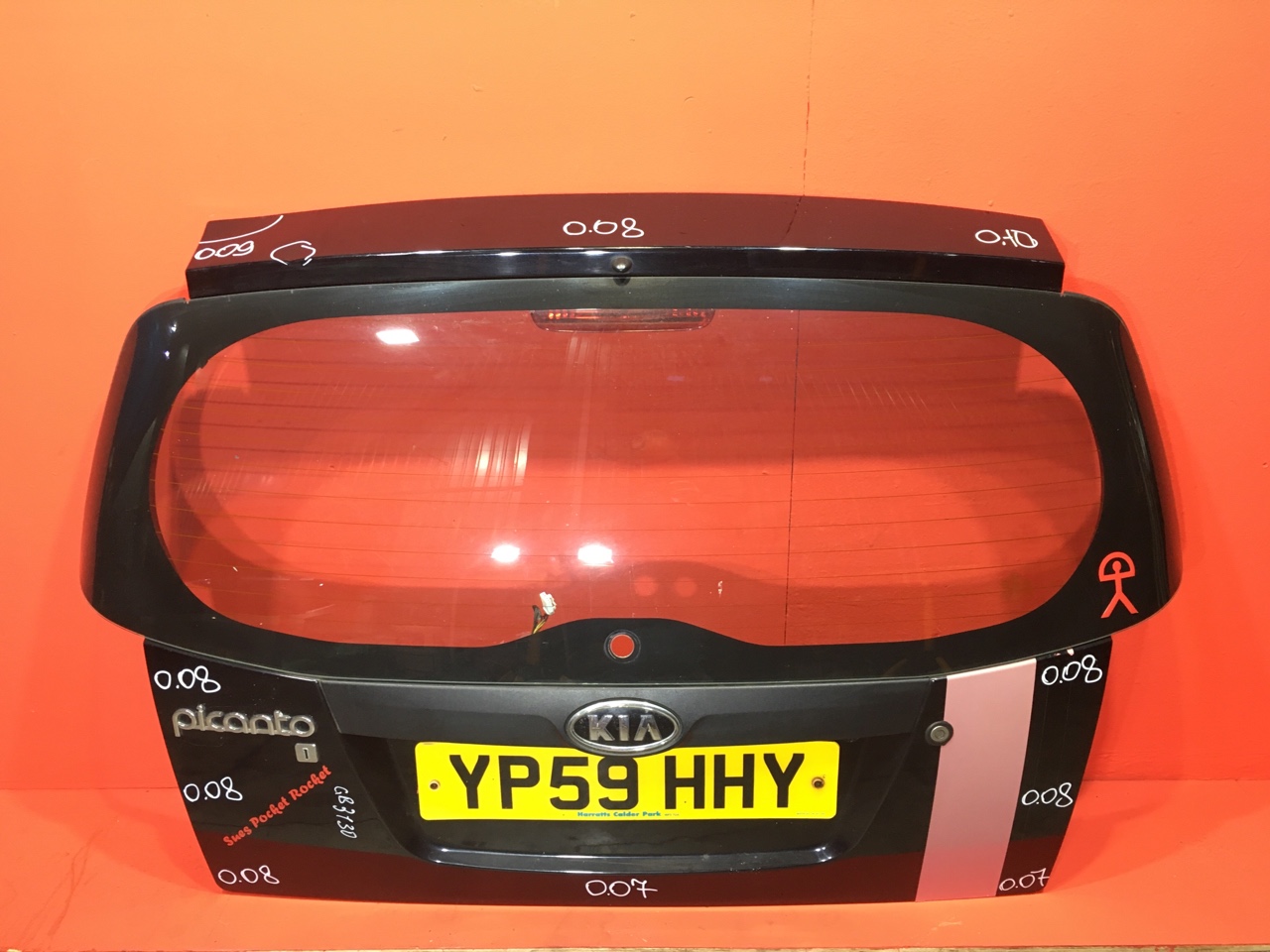 Дверь багажника Kia Picanto 1