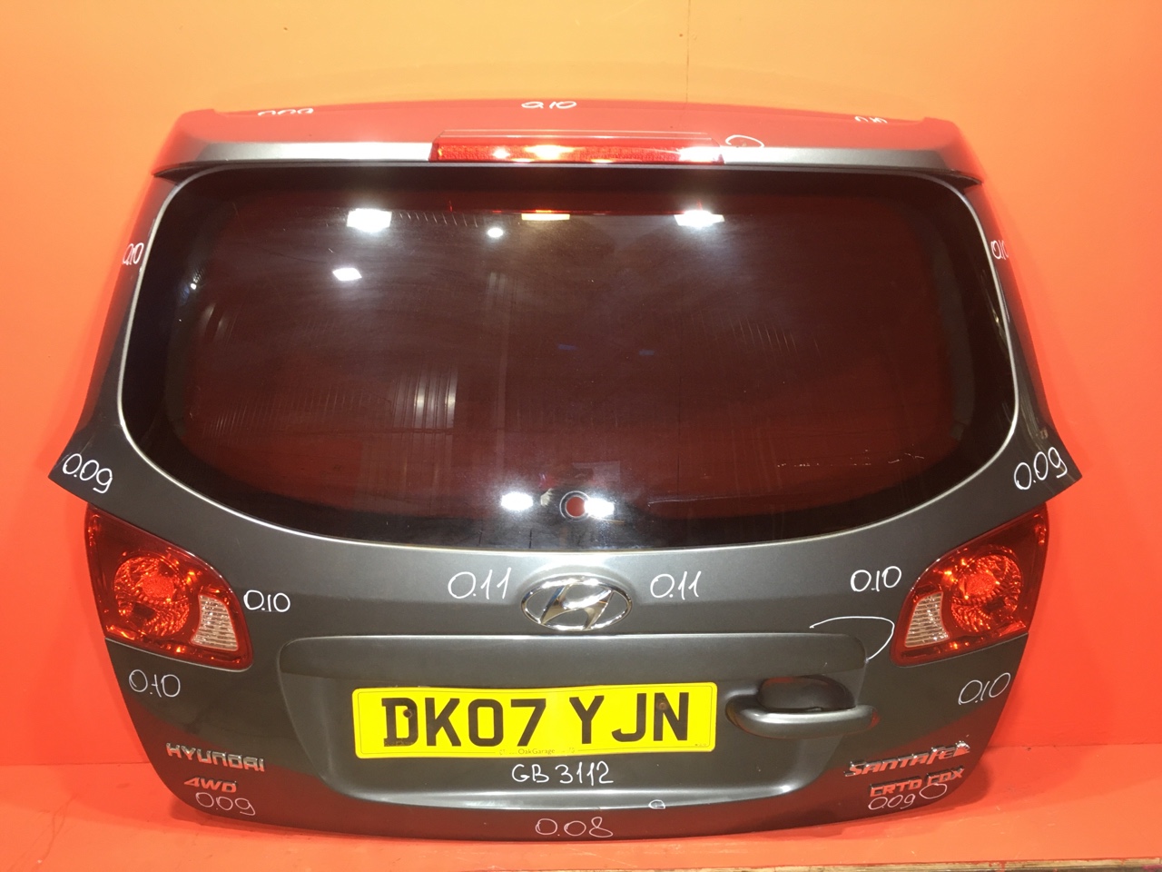 Дверь багажника Hyundai Santa Fe CM