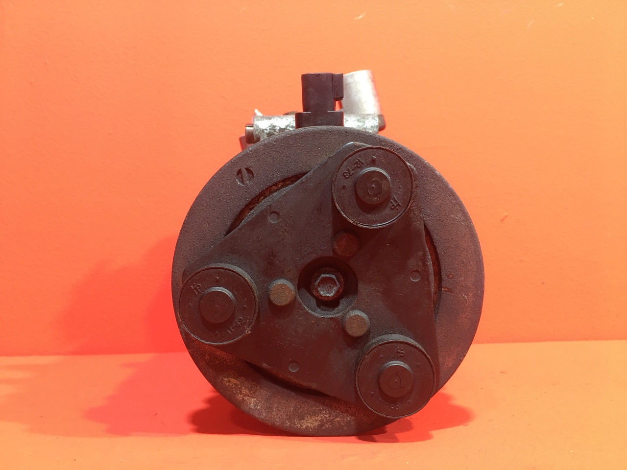 Компрессор кондиционера Ford Focus 2