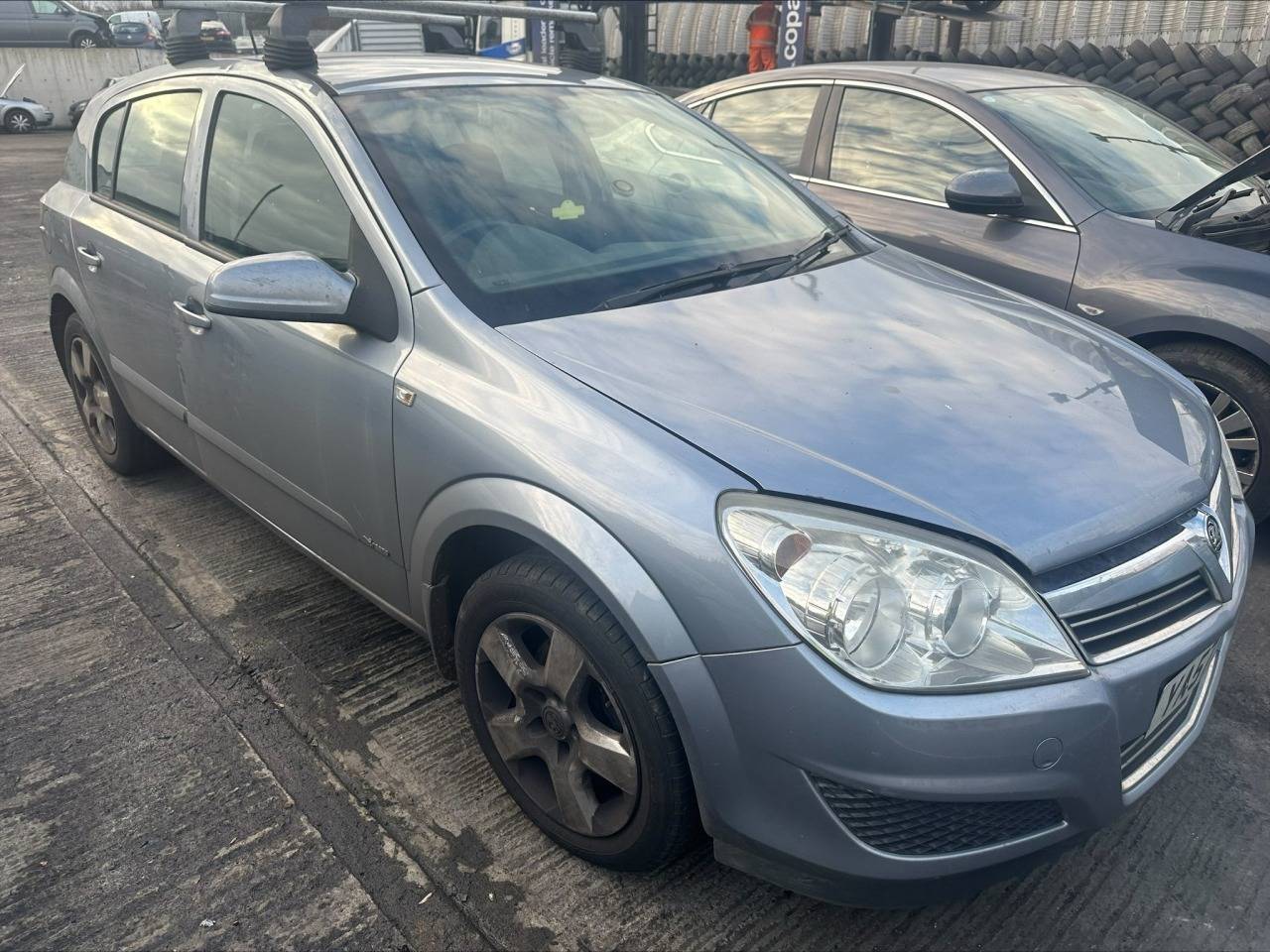 Капот Opel Astra H