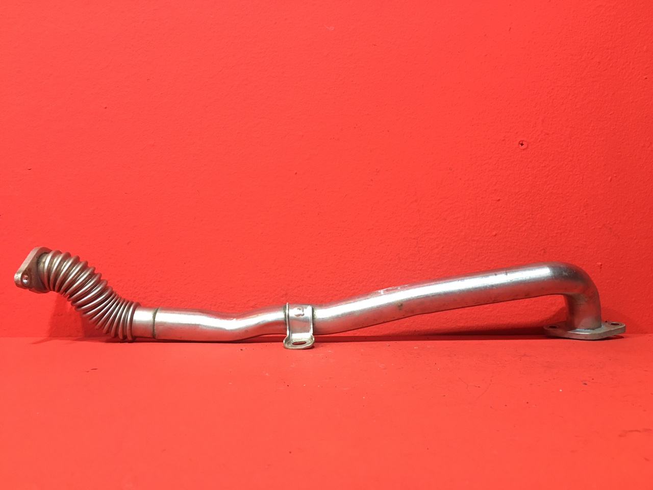 Патрубок системы охлаждения Opel Zafira B