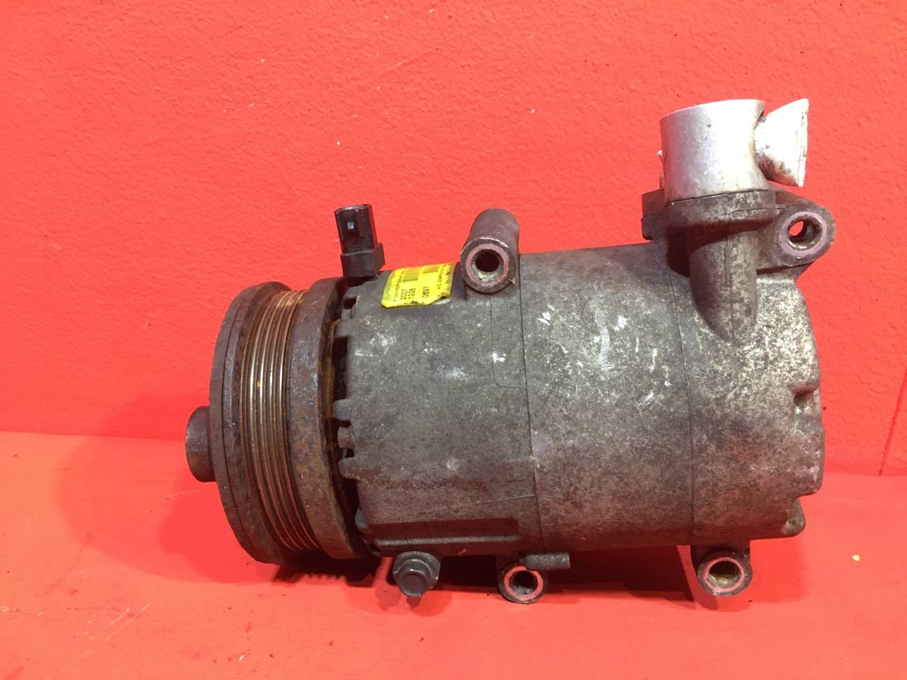 Компрессор кондиционера Ford Focus 2