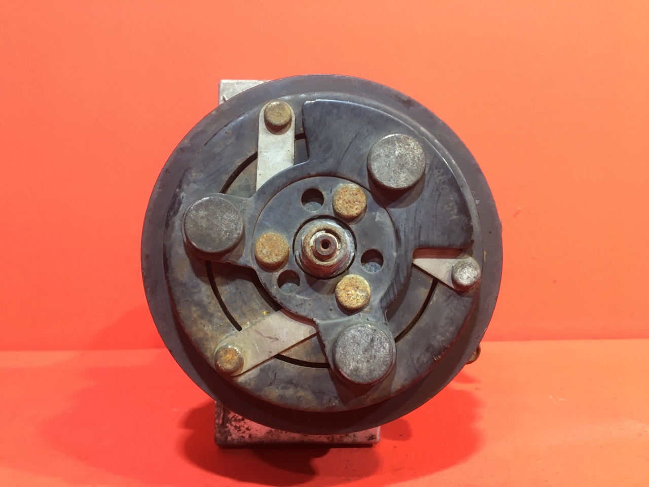 Компрессор кондиционера Opel Vectra C