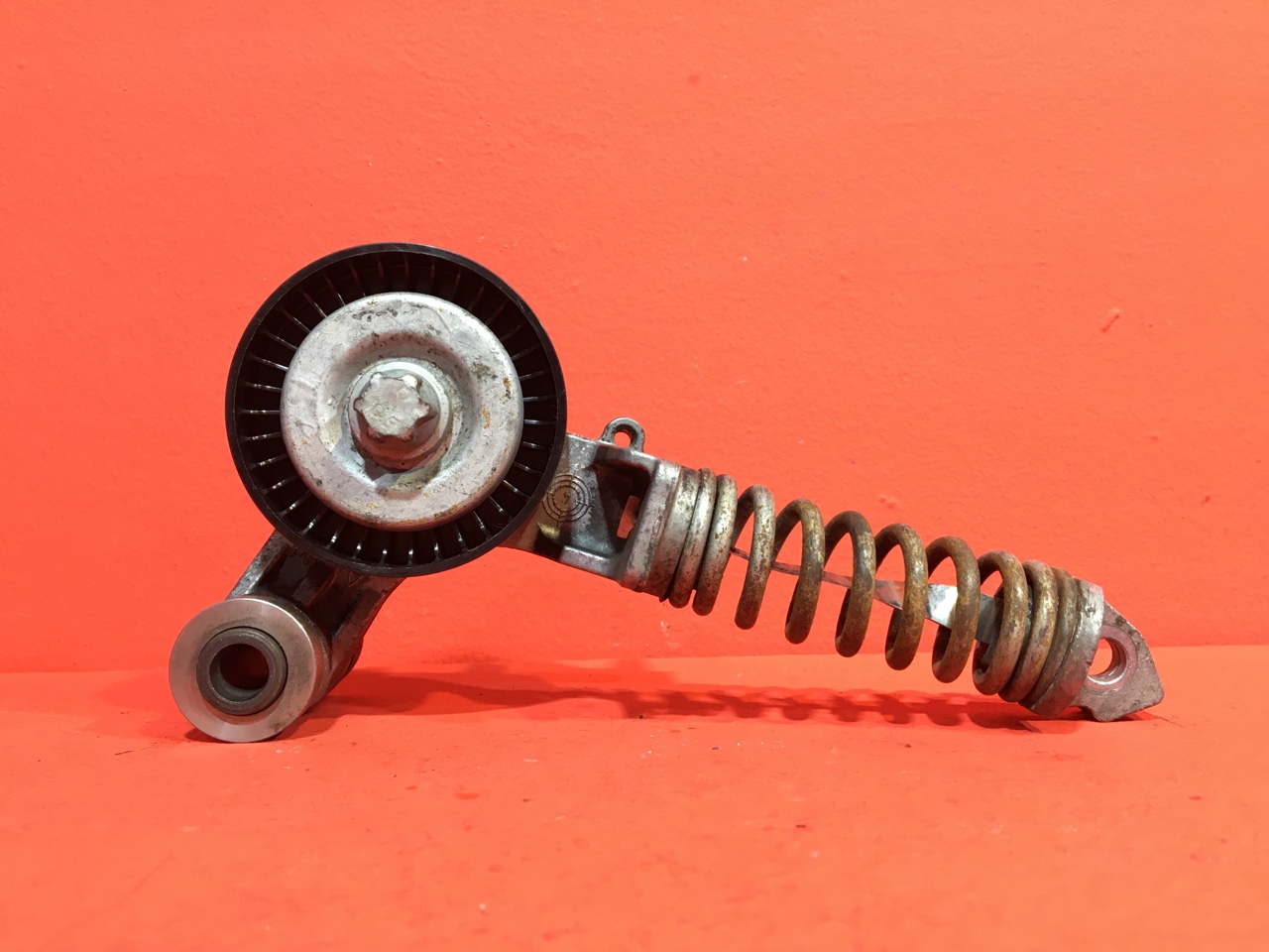 Натяжитель сервисного ремня Opel Corsa C