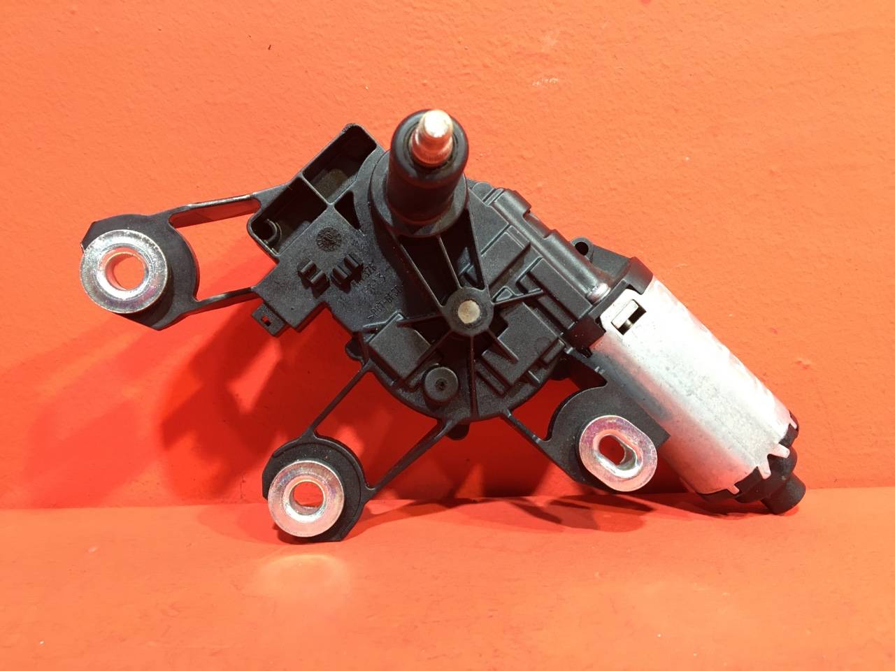 Моторчик стеклоочистителя Ford Fusion