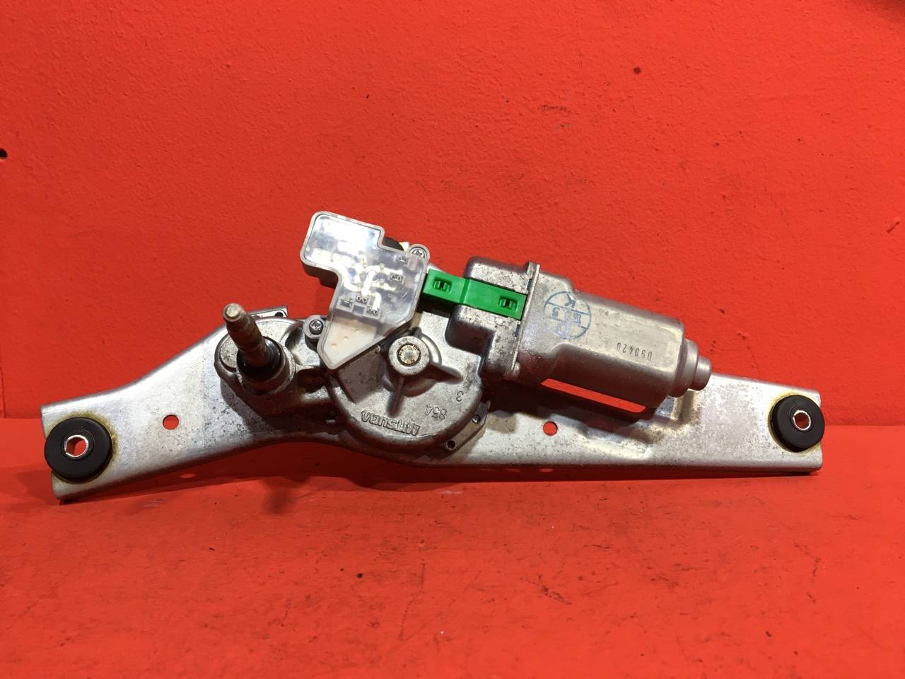 Моторчик стеклоочистителя Nissan Note E11