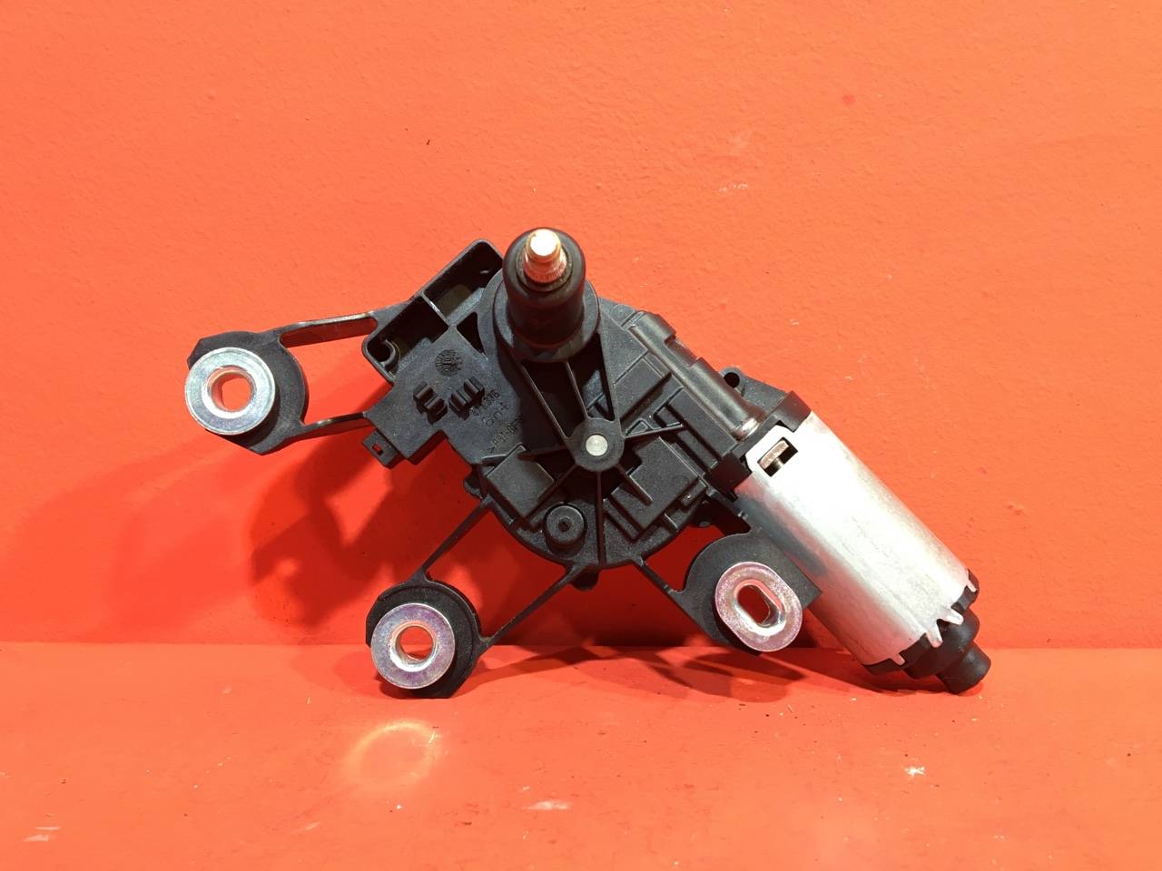 Моторчик стеклоочистителя Ford Fusion