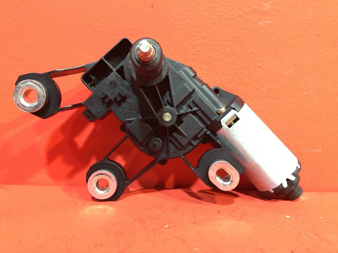 Моторчик стеклоочистителя Ford Fusion