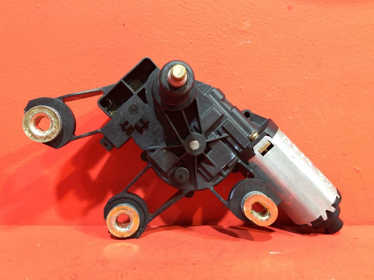 Моторчик стеклоочистителя Ford Fusion