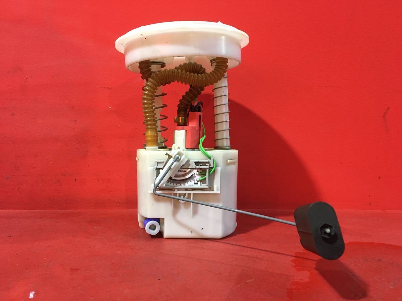 Топливный насос Ford Fusion