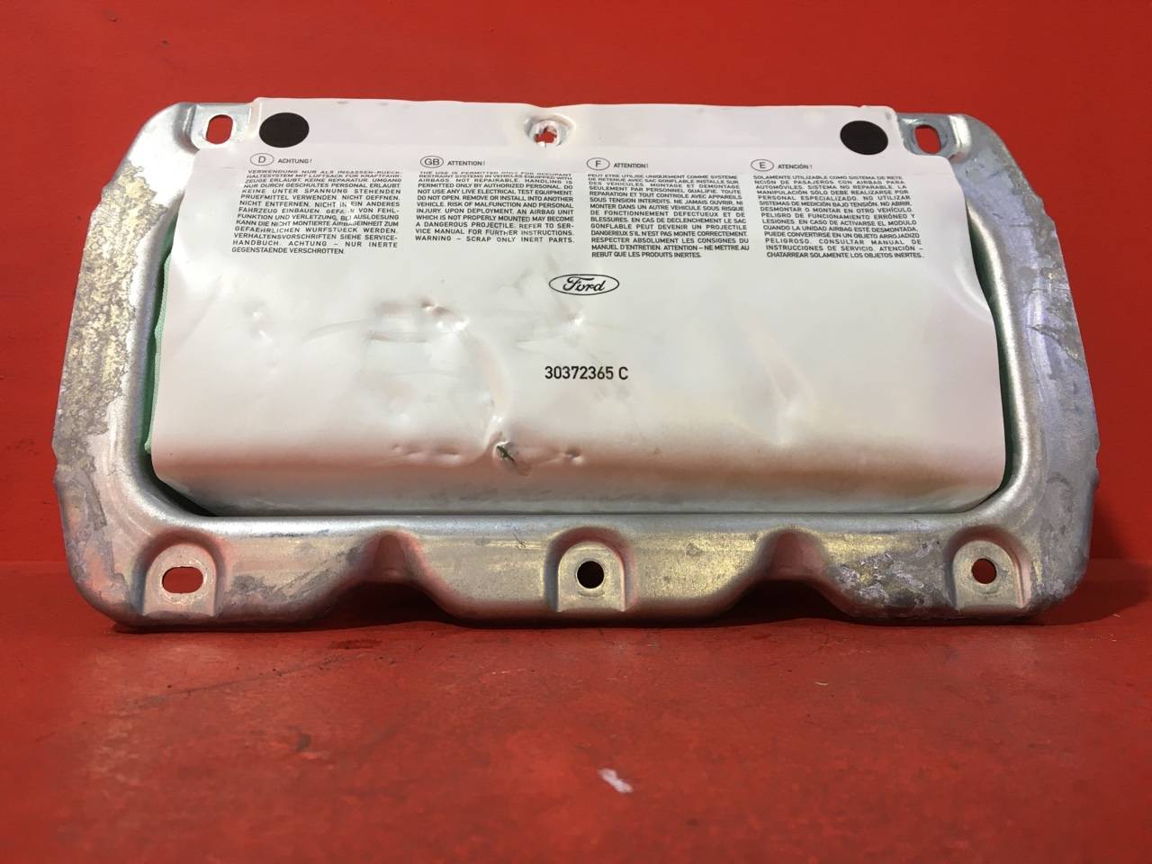 Подушка безопасности пассажира Ford Fusion