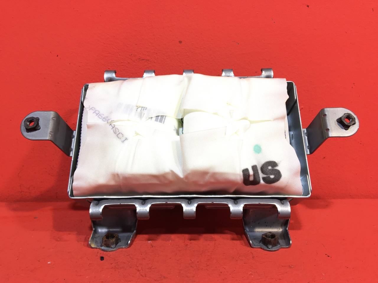 Подушка безопасности пассажира Suzuki SX4