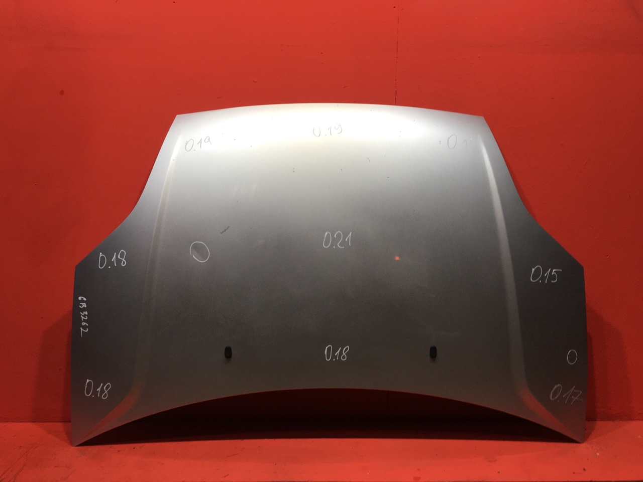 Капот Ford Fiesta 5