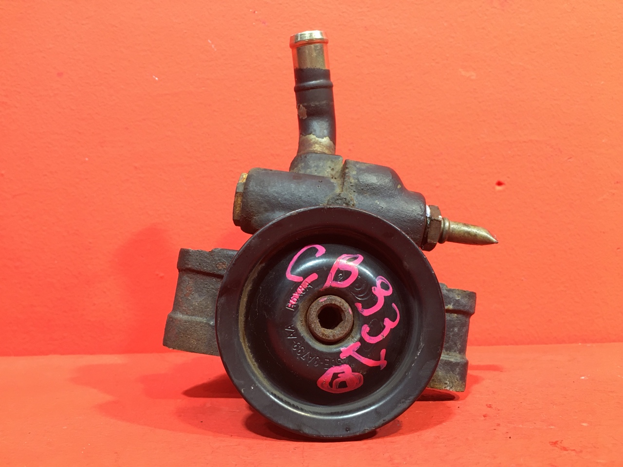 Насос ГУРа Ford Fiesta 5